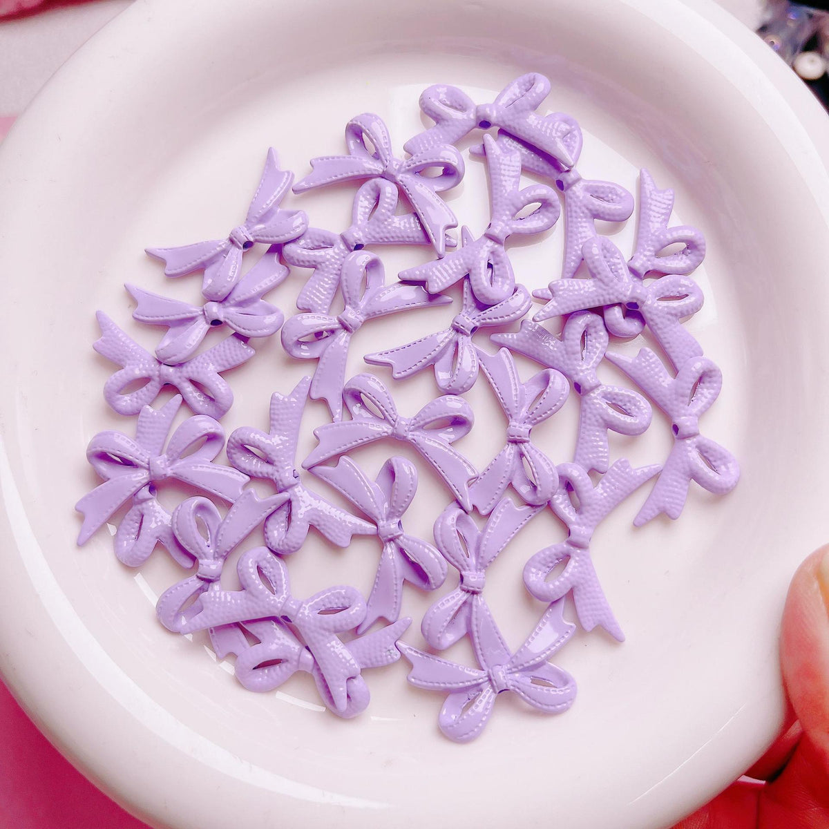 10Pcs Alloy Spray-painted Ribbon Bow Straight Holes DIY Accessories