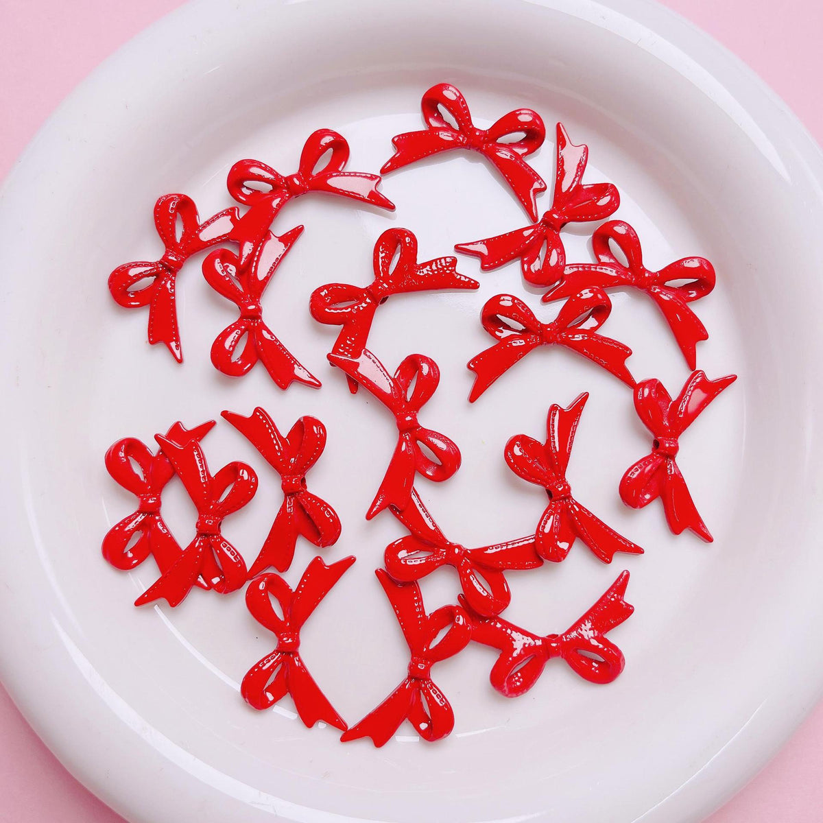 10Pcs Alloy Spray-painted Ribbon Bow Straight Holes DIY Accessories