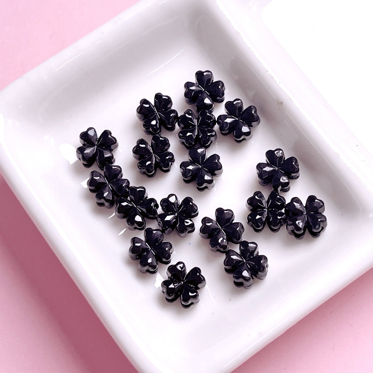 5pcs Lacquered Alloy Macaron Four-leaf Clover Beaded Jewelry Accessory