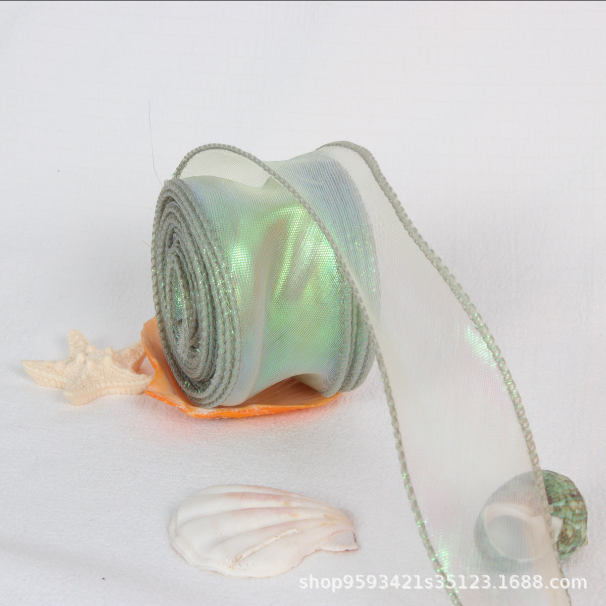 Wavy Iridescent Gauze With Fishtail Gauze Ribbon
