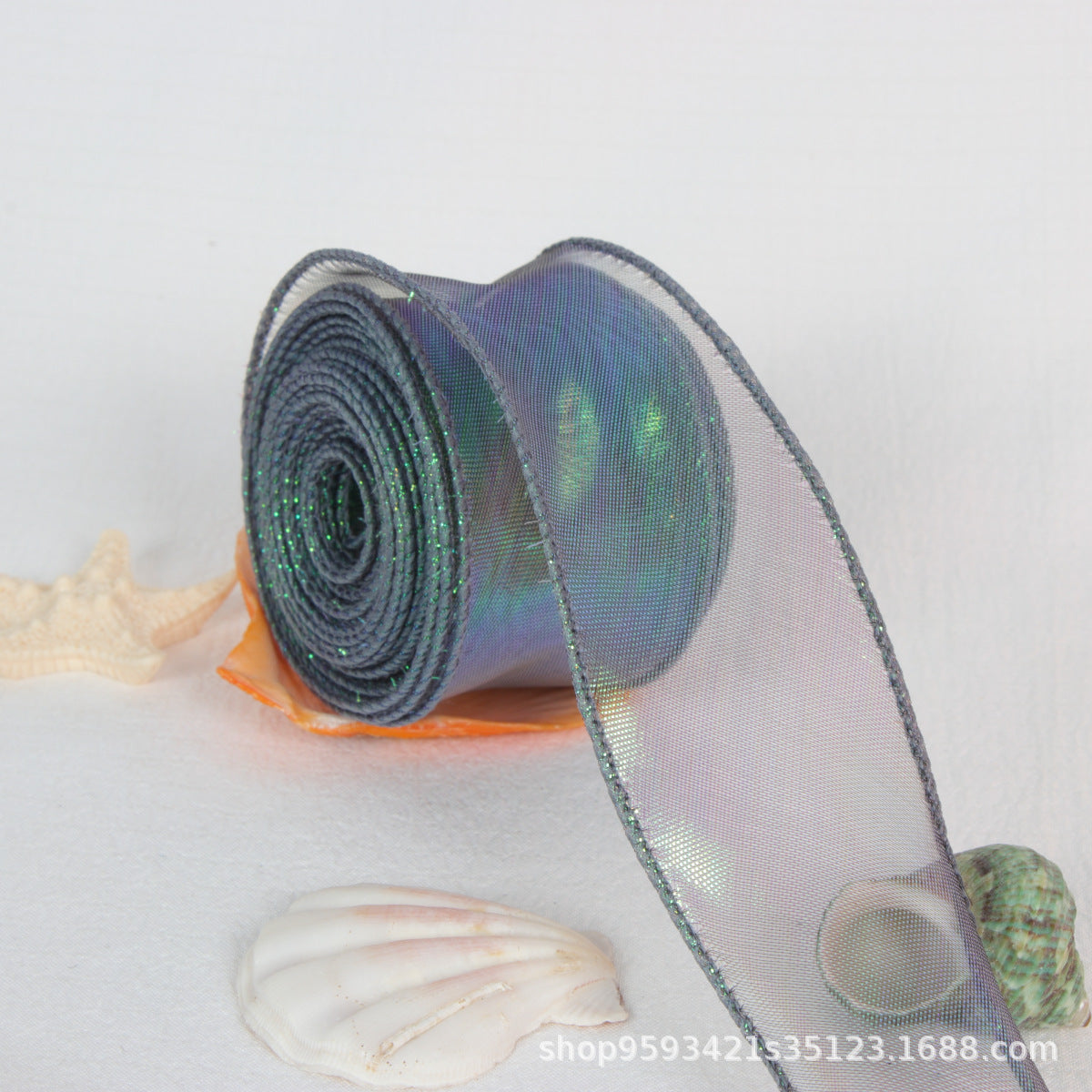 Wavy Iridescent Gauze With Fishtail Gauze Ribbon